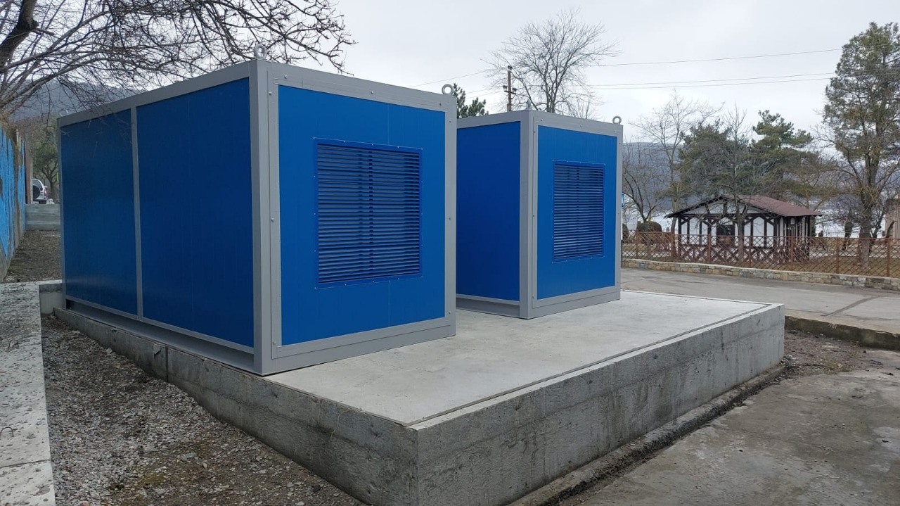 r6o11wmkugxdco2524otx1h4q3465uix.jpg